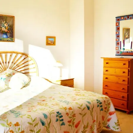 Apartamento Seaview In Santa Cruz De Tenerife With Pool Los Cristianos (Tenerife)